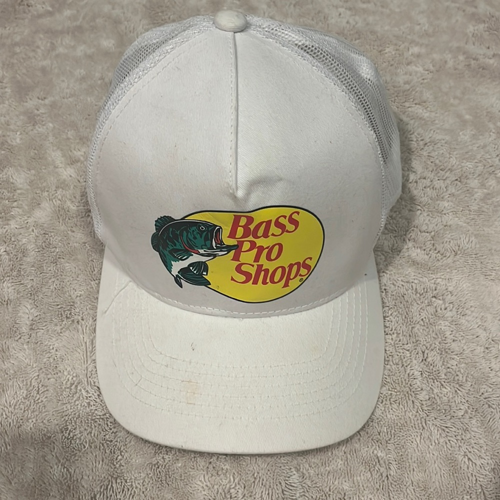Bass pro shop white baseball hat